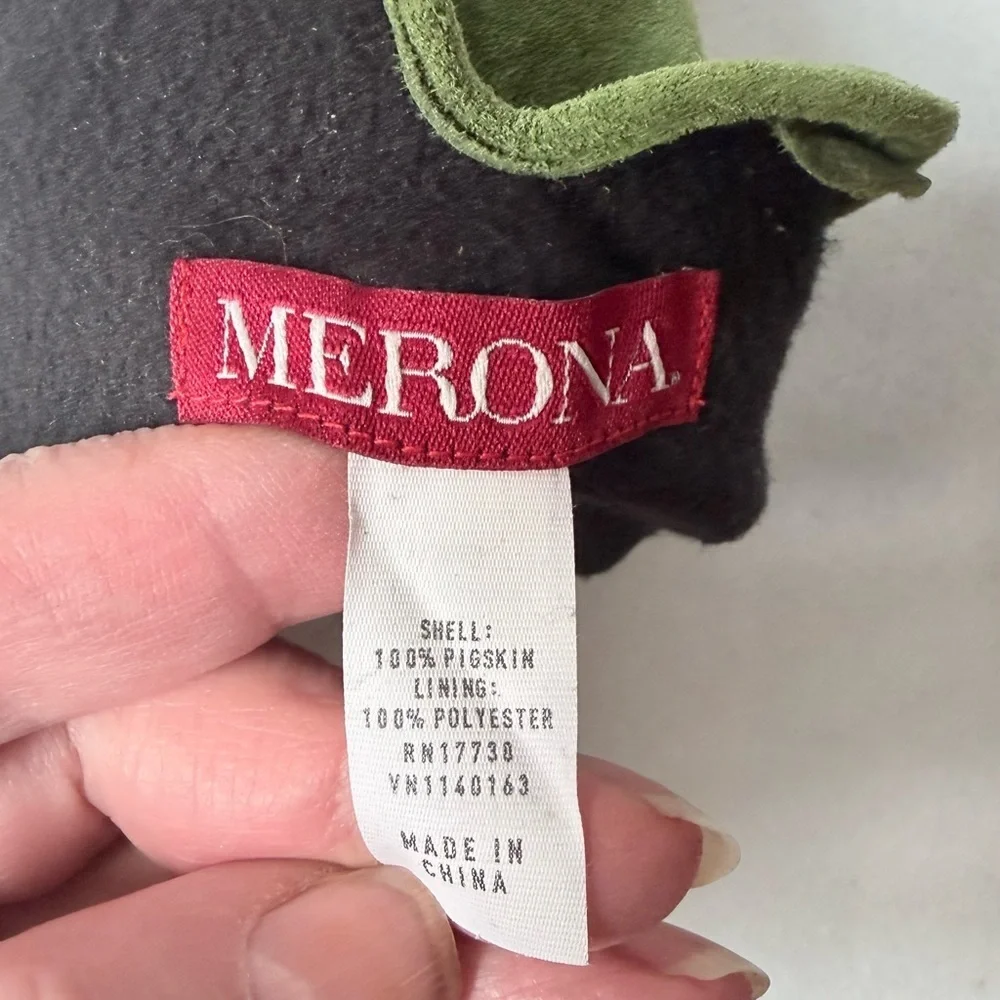 Merona Green Suede Gloves